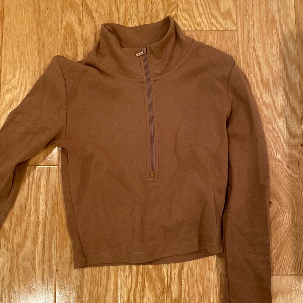 Aritzia Sunday Best Mock Neck Zip Up Size XS